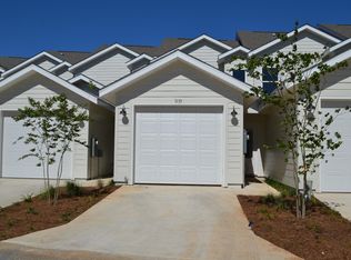 7135 Majestic Blvd, Navarre, FL 32566