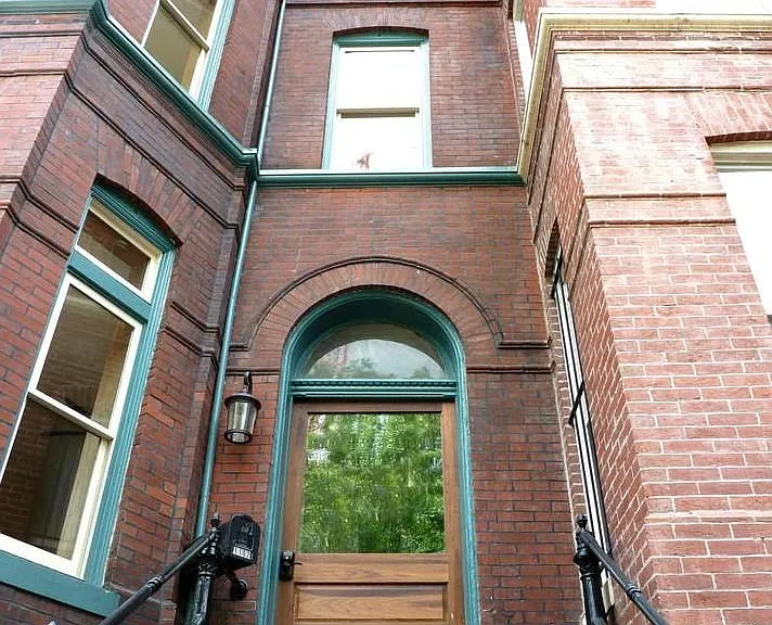 1102 5th St NW #3 — Photo 2
