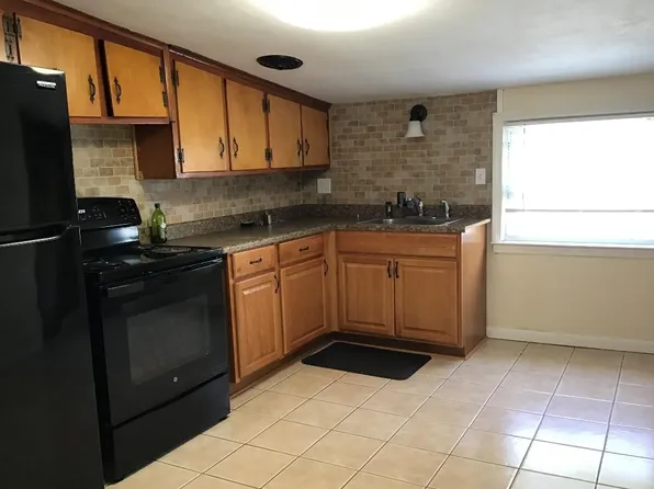 2nd Ave #3, West Haven, CT 06516