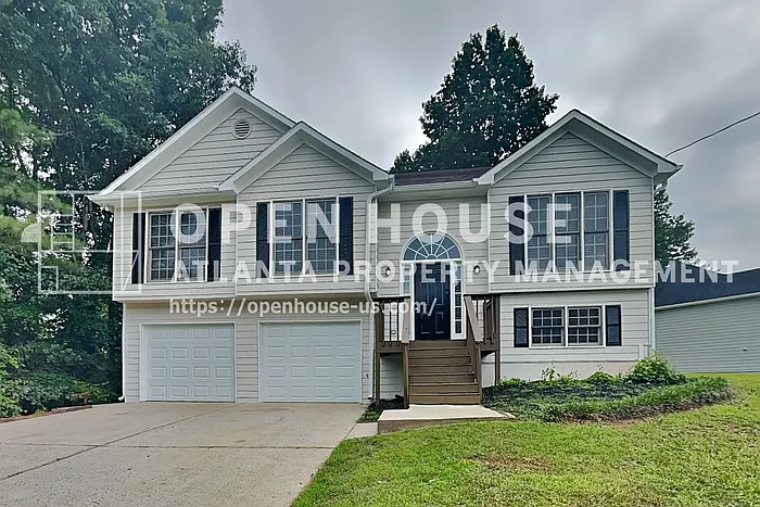 170 Sterling Dr — Photo 1