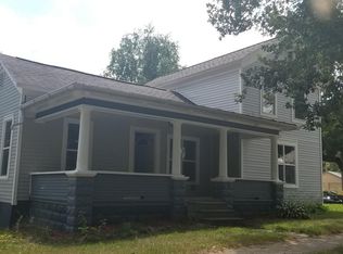 404 E Oak St, Mason, MI 48854