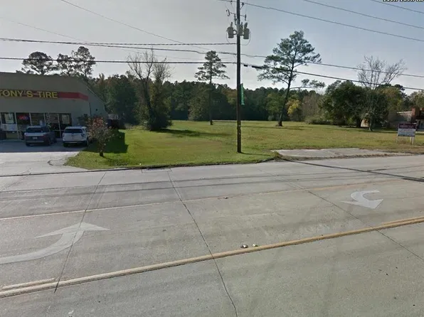 W University Dr, Hammond, LA 70401