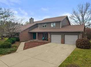 3820 Oriole Dr, Columbus, IN 47203