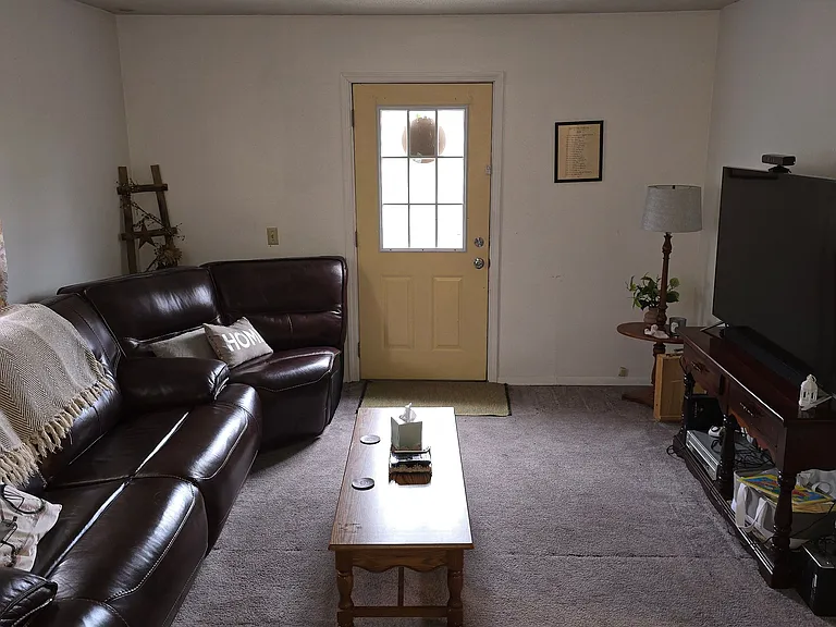 2 bed, 2.5 bath, 850 sqft, $800 — Photo 10