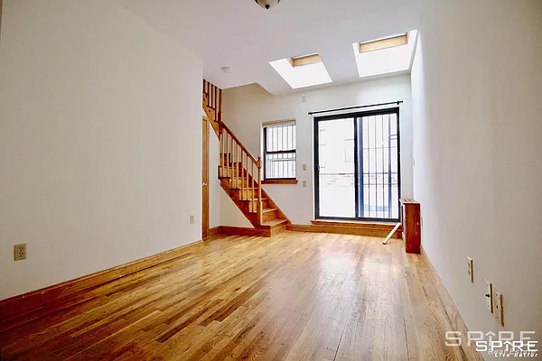 Rented by Spire Group | media 22