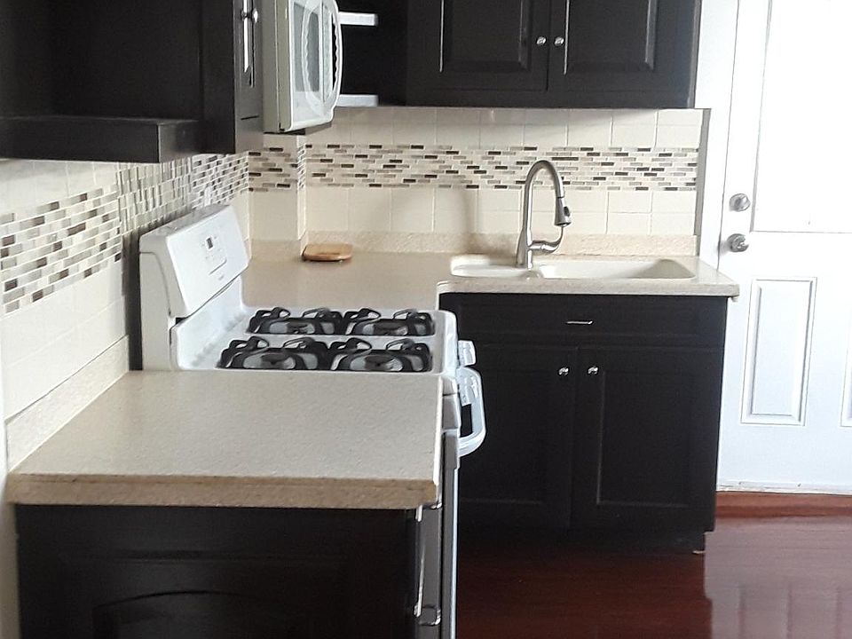1st image of 1 Bartlett St #1