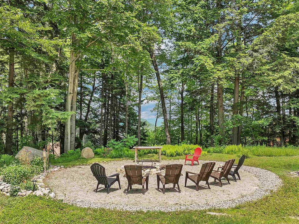 j*a様 house on the hill 90 スウェット　黒 30 Knox Mountain Road, Center Ossipee, NH 03814 | MLS #5077473