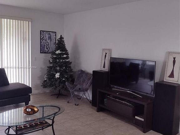 5th image of 2803 SW 82nd Ave #101