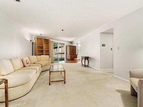 5th image of 61 Brian Dr APT H