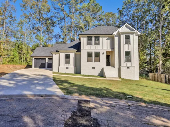 1205 Ashton Ct, Anniston, AL 36207