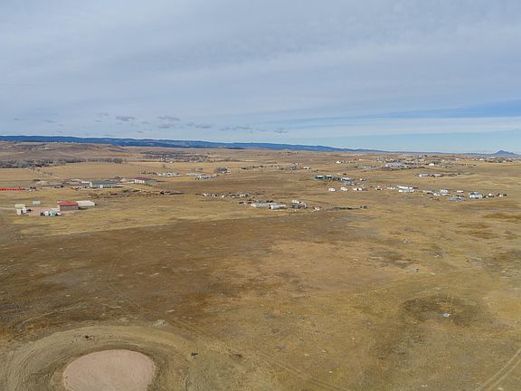 2nd image of 4 SW Ell Cir