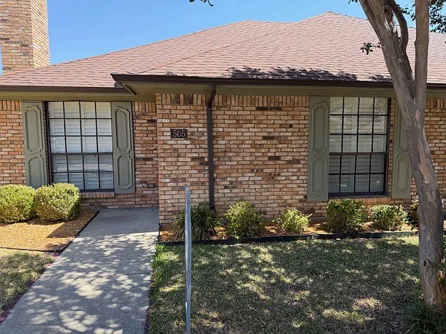 505 Cedar Elm Ln — Photo 1