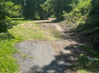 2286 Sam Snead Hwy, Hot Springs, VA 24445