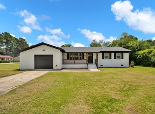 7001 Bronwyn St, Fayetteville, NC 28314