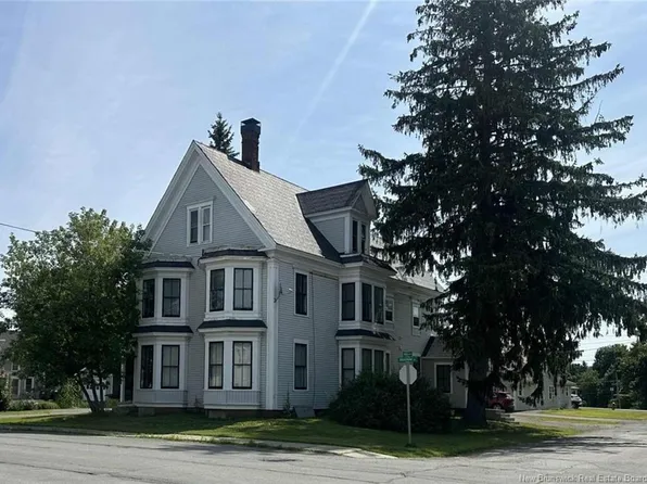 179 Broadway St, Woodstock, NB E7M 1B7
