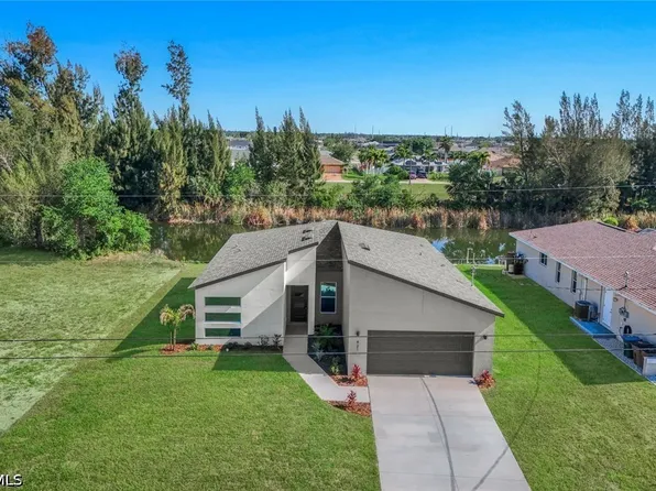 421 NE 19th Terrace Cpe, Coral, FL 33909