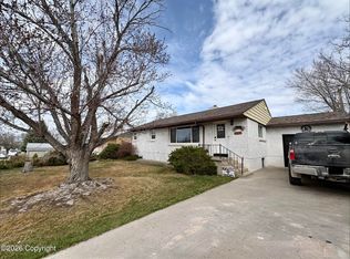 220 Highland Ave, Newcastle, WY 82701