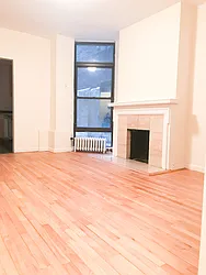 Rented by Urban Real Estate Inc