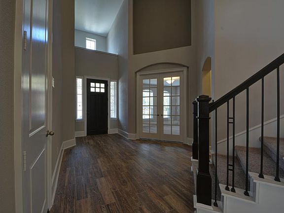 5th image of 5135 Heather Meadow Ln