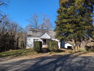 340 Hatcher St, Rocky Mount, VA, 24151