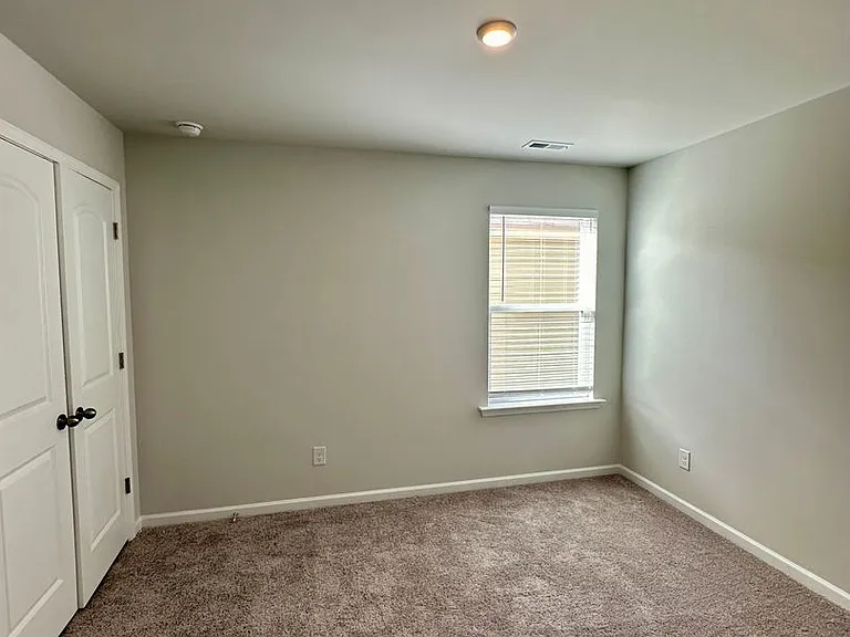 2123 Lavender Meadows Ct — Photo 22
