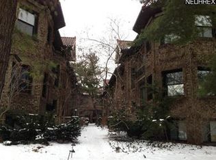 2473 Overlook Rd APT 10, Cleveland, OH 44106