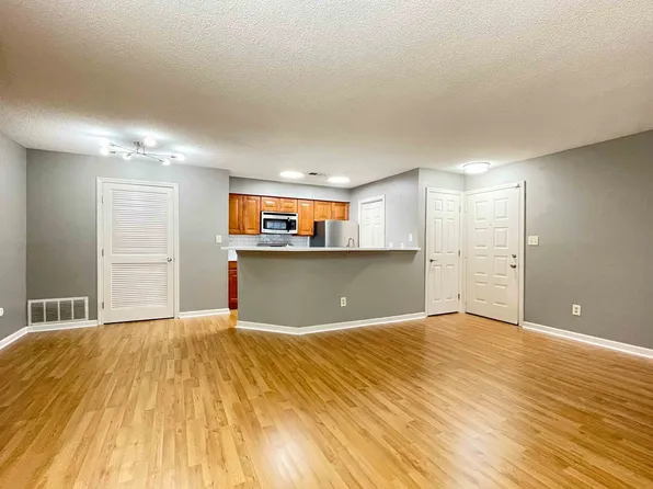 2 Forest Glen Circle #3, Middletown, CT 06419