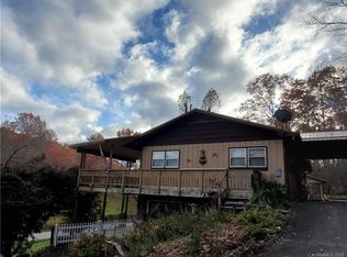 458 Kitchen Loop Rd, Lake Toxaway, NC 28747