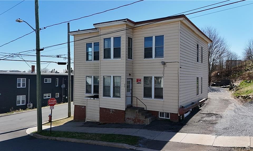 1st image of 274 Tower St #272