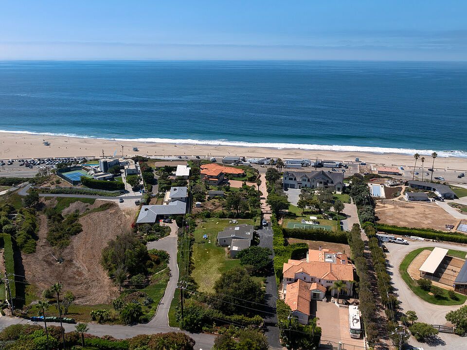 29740 Baden Pl, Malibu, CA 90265 | MLS #25596259 | Zillow