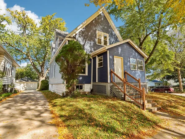 5902 W Park Hill AVENUE, Milwaukee, WI 53213