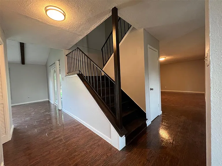 13843 New Village Ln — Photo 21