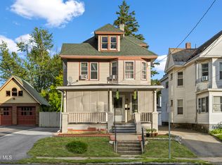 942 Central Parkway, Schenectady, NY 12309