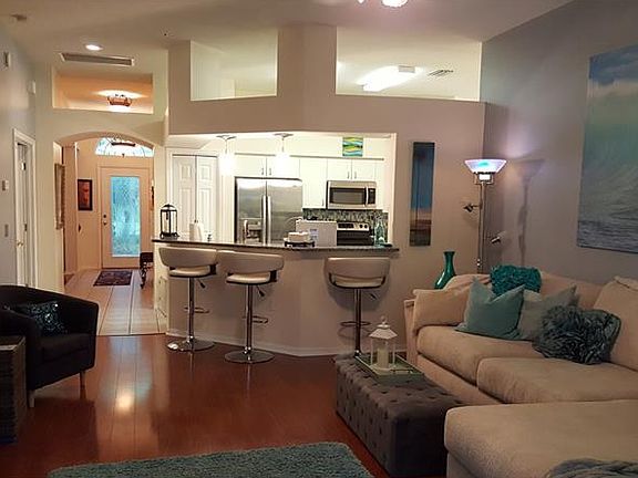 4th image of 30729 Burleigh Dr
