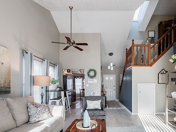 4th image of 5834 Cross Bridge Cir