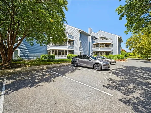2501 Bridge Side Pl, Virginia Beach, VA 23455