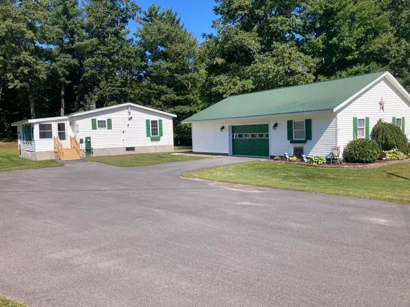 186 Flat Rock Rd, Morrisonville, NY 12962