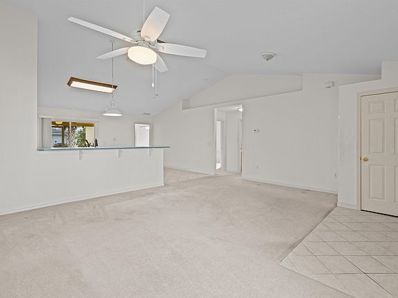 5th image of 25 Rainstone Ln