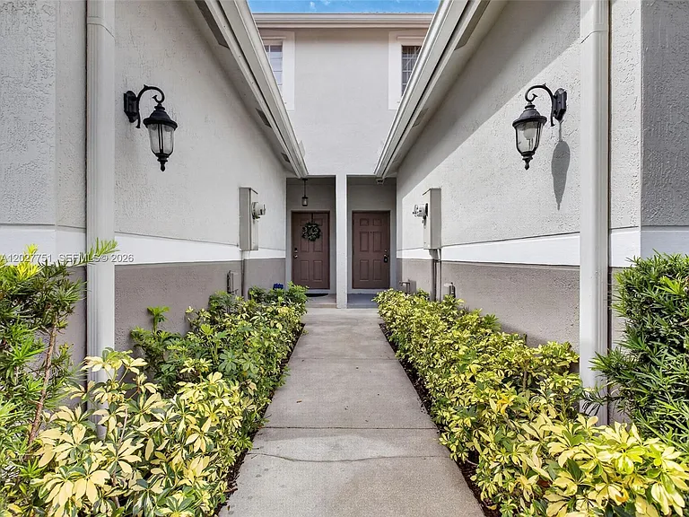 3677 San Simeon Cir #3677 — Photo 42