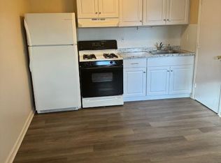 130 S Railroad St APT F, Hanover, PA 17331