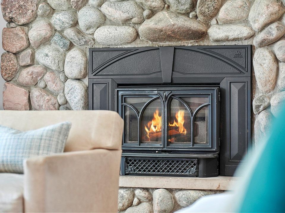 1st image of 8757 Dawn Cir
