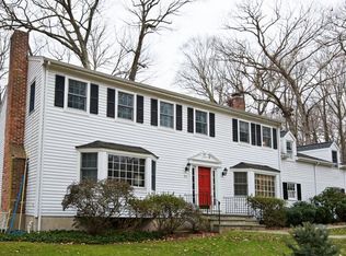 31 Appletree Ln, Norwalk, CT 06850