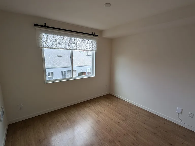 3090 Glascock St #210 — Photo 10