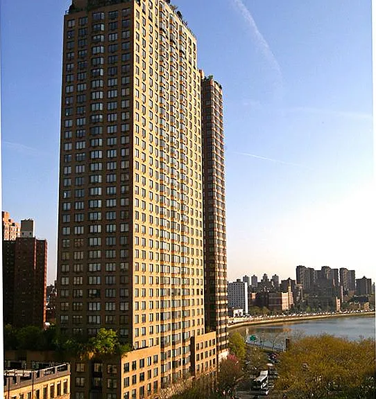 1755 York Ave #25H — Photo 10