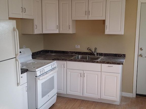 2nd image of 304 Sampson Ave