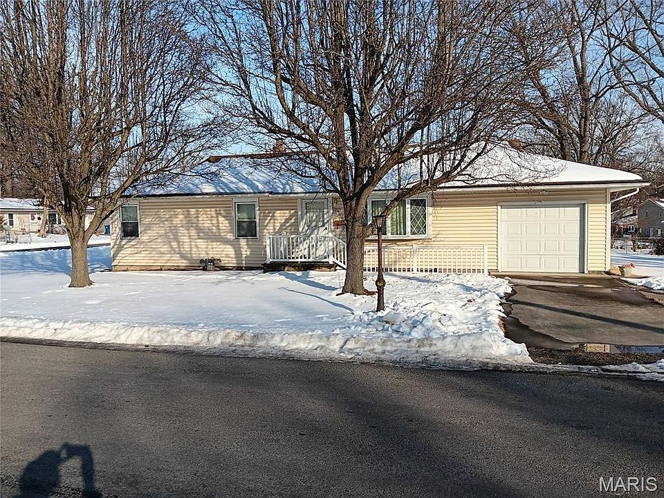 2nd image of 894 Portland Ave