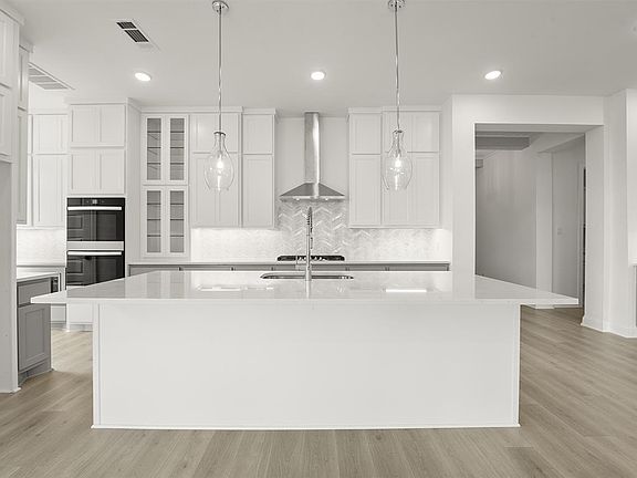 Brynlee II F kitchen