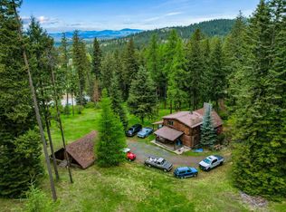 31111 N Chipmunk Rd, Chattaroy, WA 99003