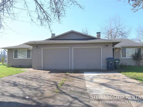 336 S 51st Pl, Springfield, OR 97478