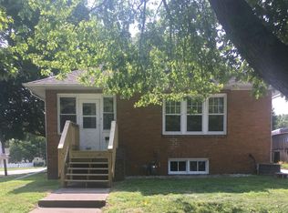 707 Chartres St, La Salle, IL 61301